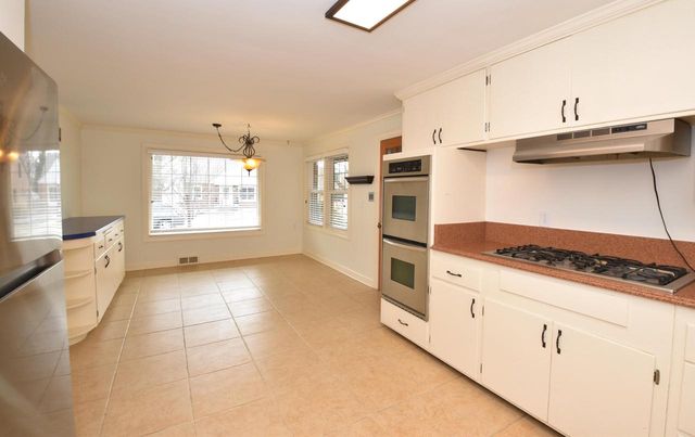 7200 W Locust STREET, Milwaukee, WI 53210