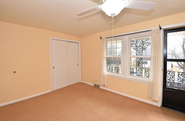 7200 W Locust STREET, Milwaukee, WI 53210