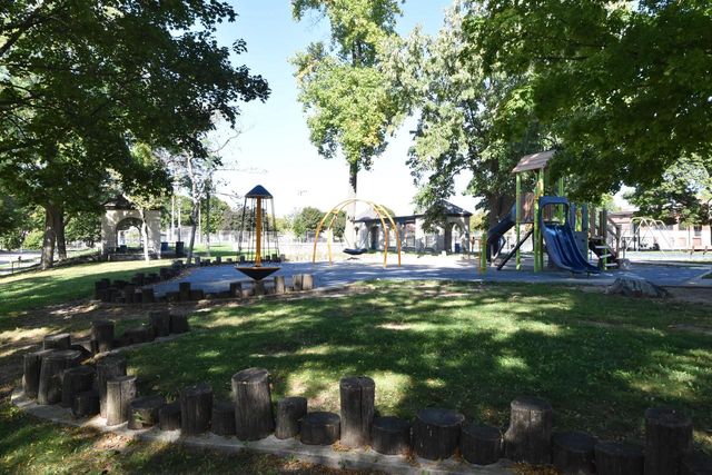 7200 W Locust STREET, Milwaukee, WI 53210