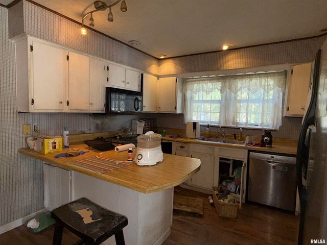 1020 SIMMONS Street, Metropolis, IL 62960