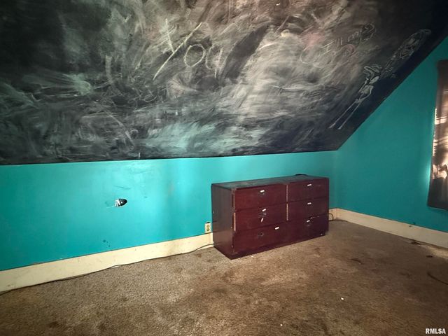 1020 SIMMONS Street, Metropolis, IL 62960