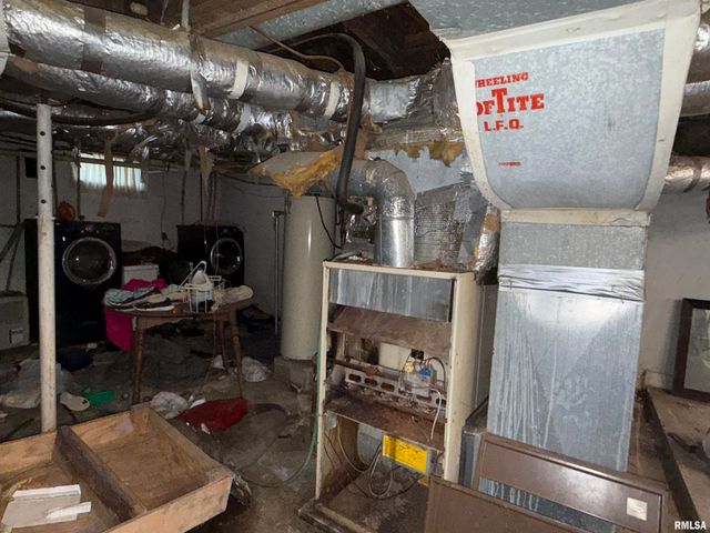 1020 SIMMONS Street, Metropolis, IL 62960