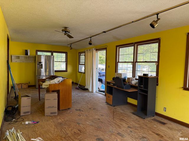 1020 SIMMONS Street, Metropolis, IL 62960