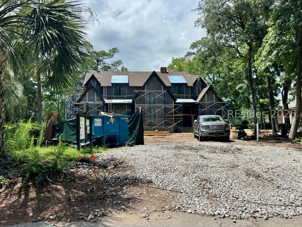 14 Kings Tree Rd, Hilton Head Island, SC 29928
