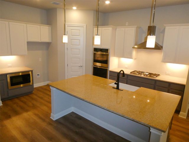 116 MERLIN CT, Cedar Creek, TX 78612