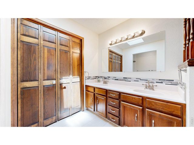 2800 Pheasant Run, Berthoud, CO 80513