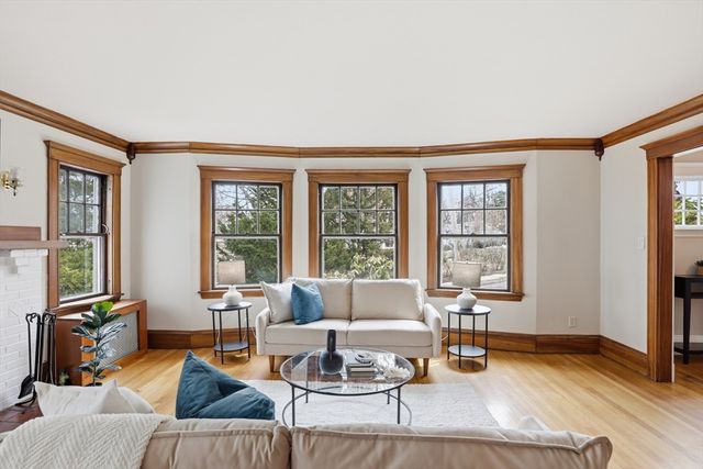 303 Gray Street, Arlington, MA 02476