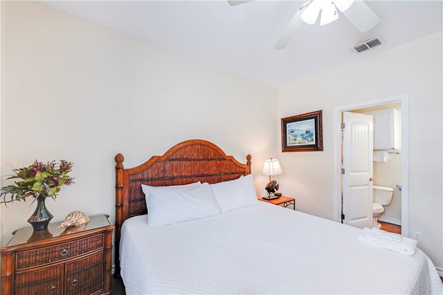 2212 State Highway 361 102, Port Aransas, TX 78373