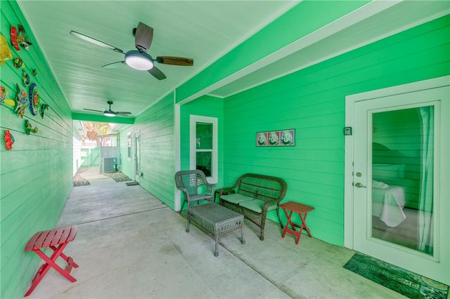 2212 State Highway 361 102, Port Aransas, TX 78373
