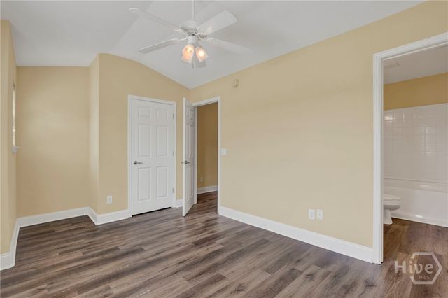 14 Winter Lake Circle, Savannah, GA 31407
