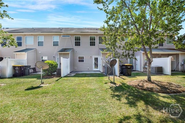 14 Winter Lake Circle, Savannah, GA 31407