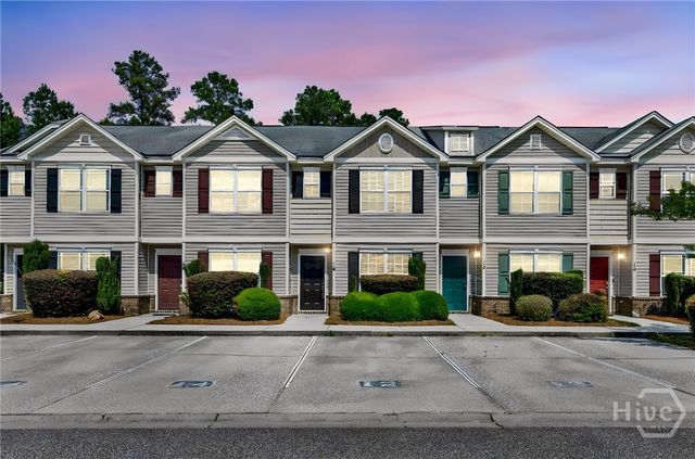 14 Winter Lake Circle, Savannah, GA 31407