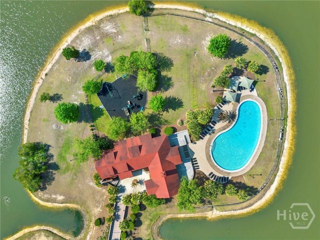 14 Winter Lake Circle, Savannah, GA 31407