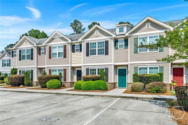 14 Winter Lake Circle, Savannah, GA 31407