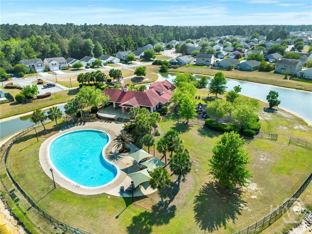 14 Winter Lake Circle, Savannah, GA 31407