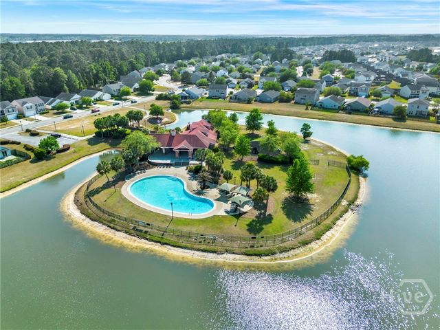 14 Winter Lake Circle, Savannah, GA 31407