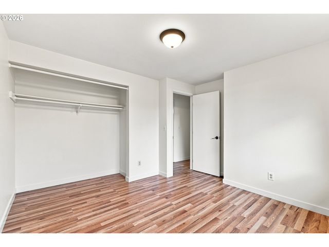 6633 Se 83RD Ave, Portland, OR 97266