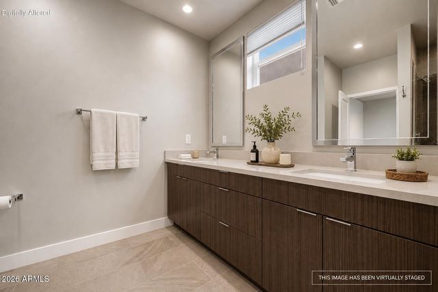 2825 N 42ND Street 5, Phoenix, AZ 85008