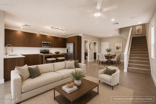 2825 N 42ND Street 5, Phoenix, AZ 85008