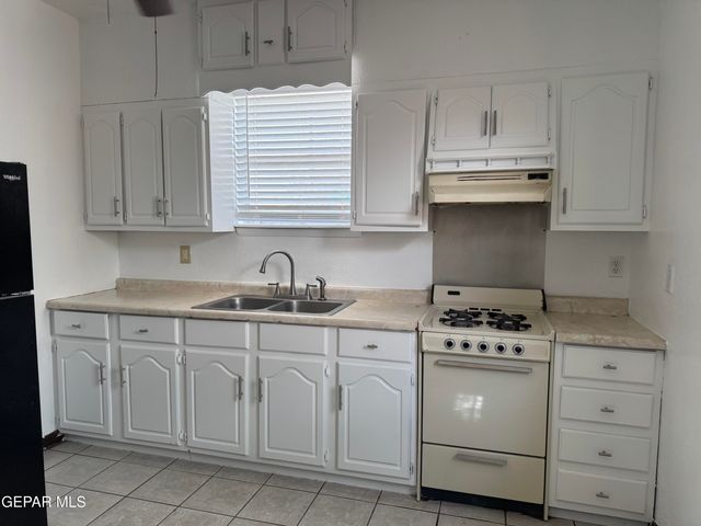 323 SINGH Street, El Paso, TX 79907