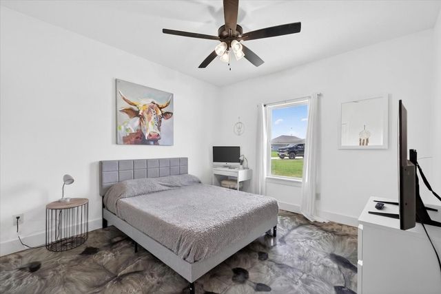 498 Dexter Lane, Poolville, TX 76487