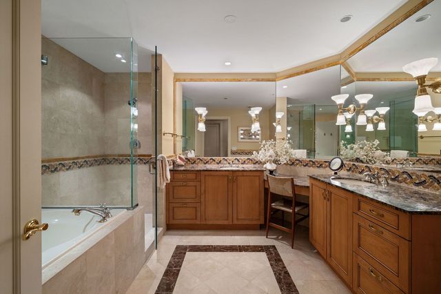 840 N LAKE SHORE Drive 603, Chicago, IL 60611