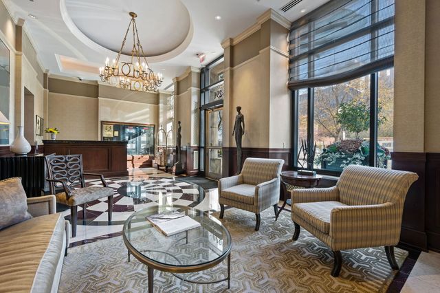 840 N LAKE SHORE Drive 603, Chicago, IL 60611