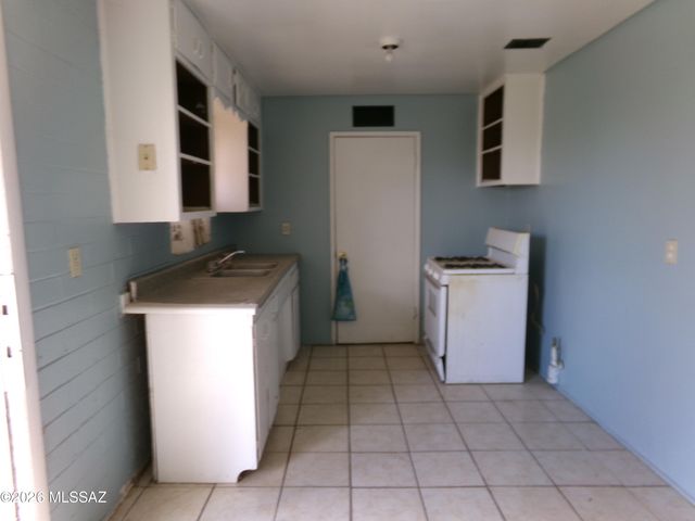 704 N Flagstaff Avenue, Willcox, AZ 85643