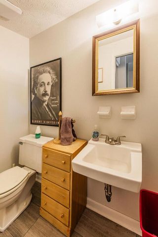2986 Woodloop Lane, Columbus, OH 43204