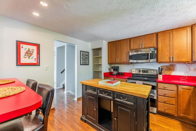 2986 Woodloop Lane, Columbus, OH 43204