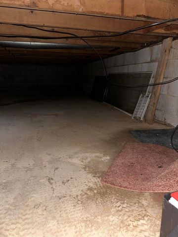 67 Brookview Lane, Valparaiso, IN 46385