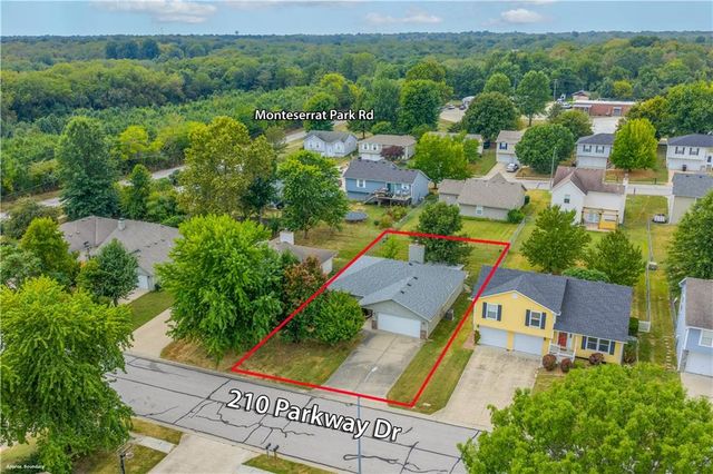 210 Parkway Drive, Warrensburg, MO 64093