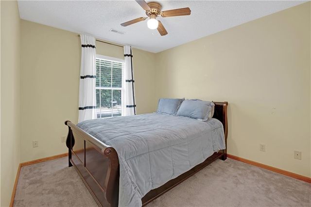 210 Parkway Drive, Warrensburg, MO 64093