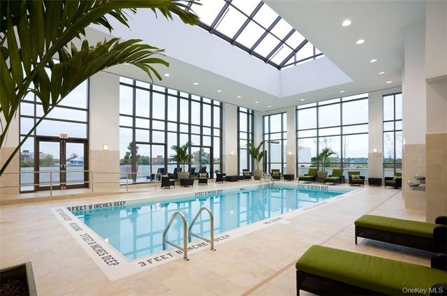 175 Huguenot Street 2207, New Rochelle, NY 10801