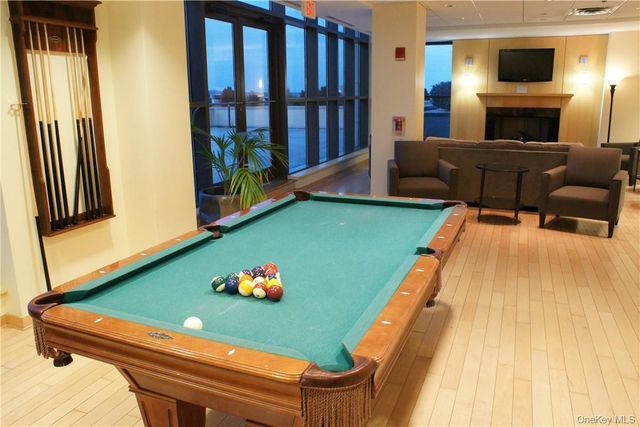 175 Huguenot Street 2207, New Rochelle, NY 10801