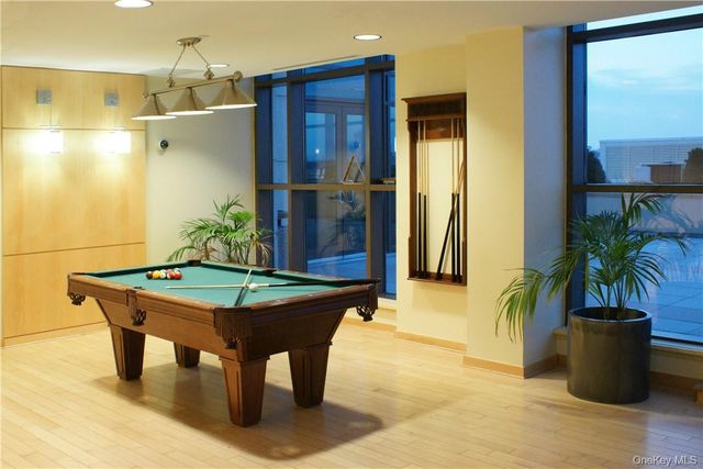 175 Huguenot Street 2207, New Rochelle, NY 10801