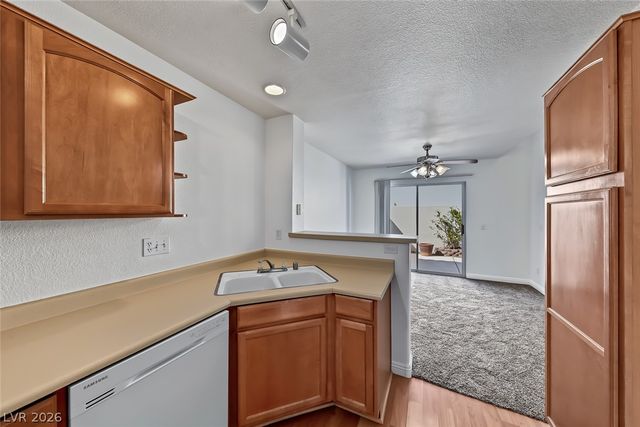 205 Genesee Point Street, Henderson, NV 89074
