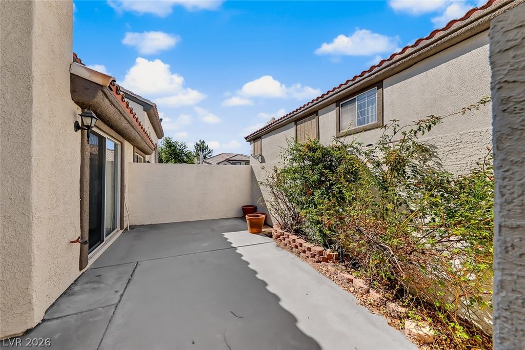 205 Genesee Point Street, Henderson, NV 89074 — photo 4