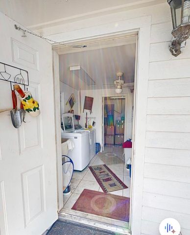 8948 W Shady Lane, Boynton Beach, FL 33436