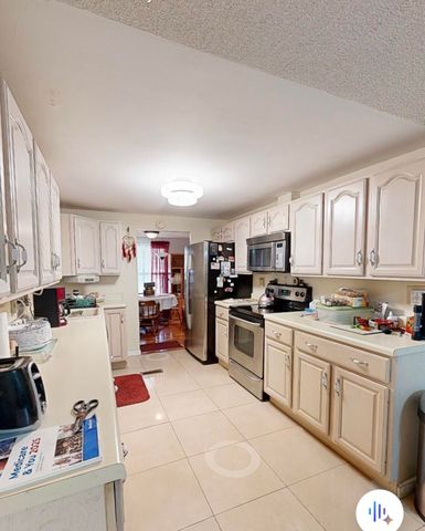 8948 W Shady Lane, Boynton Beach, FL 33436