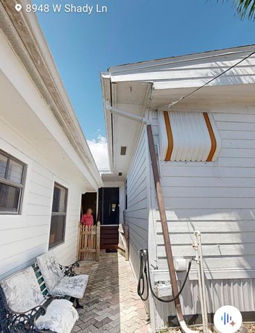 8948 W Shady Lane, Boynton Beach, FL 33436