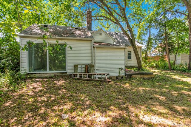 29000 Joy Road, Livonia, MI 48150