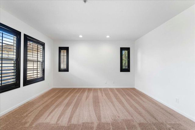 21 La Jolla Street, Watsonville, CA 95076