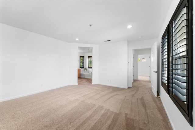 21 La Jolla Street, Watsonville, CA 95076