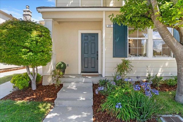 21 La Jolla Street, Watsonville, CA 95076