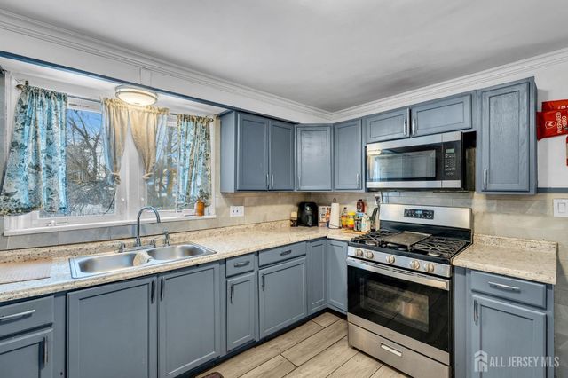 821 Front Street, Dunellen, NJ 08812