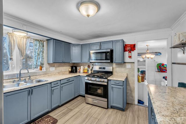 821 Front Street, Dunellen, NJ 08812