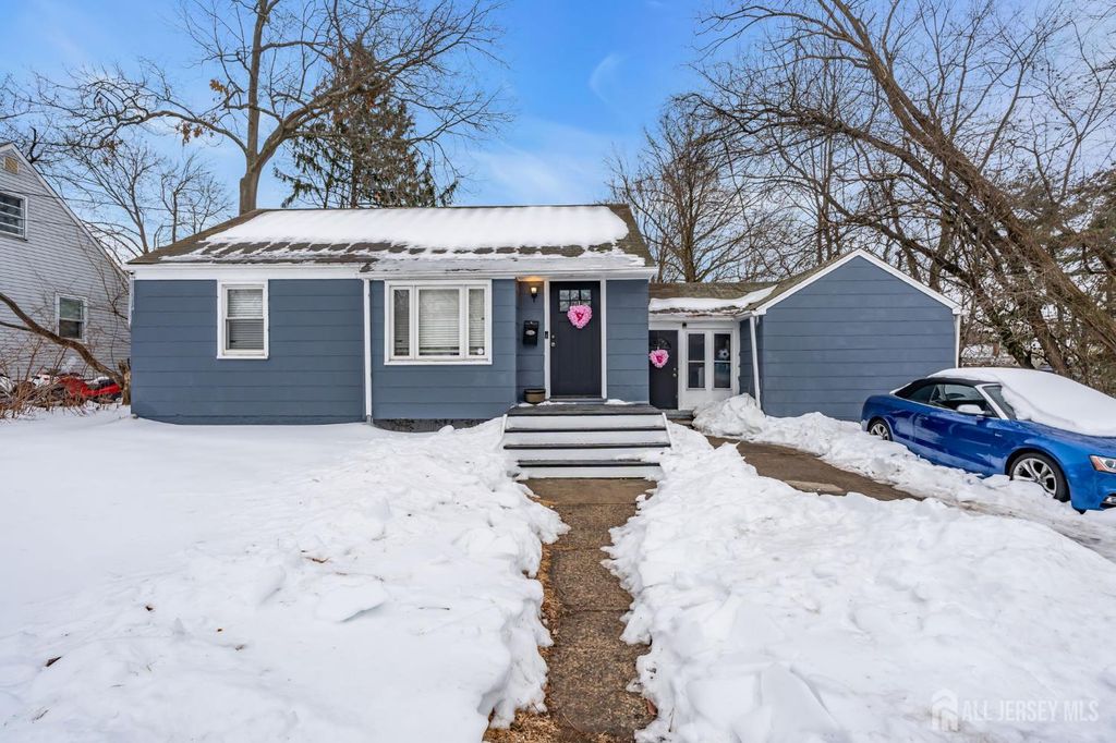 821 Front Street, Dunellen, NJ 08812