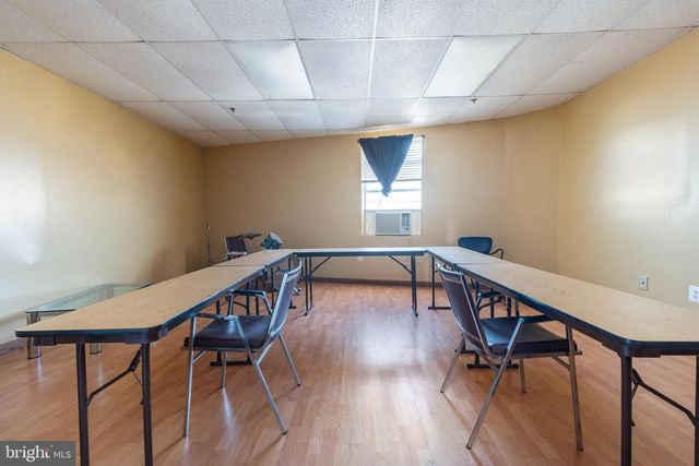 1939-43 S JUNIPER ST, Philadelphia, PA 19148