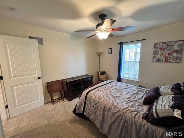 104 La Vista Drive, Waynesville, MO 65583